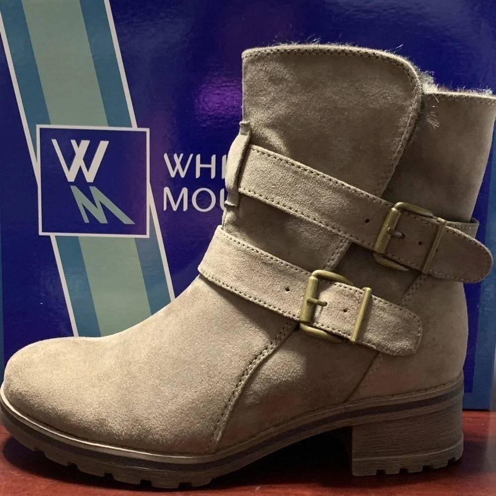 White Mountain Chasity Taupe Suede Boots - Picture 7 of 10